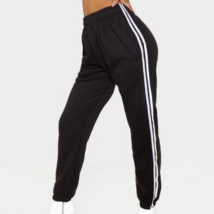 PrettyLittleThing Sweats